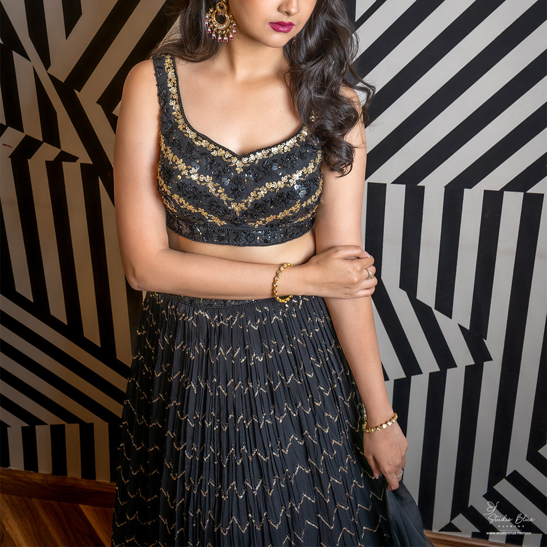 Black Full Sequins Lehenga - Image 5