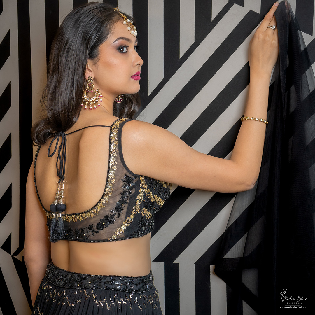 Black Full Sequins Lehenga - Image 4